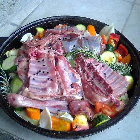 Alojamento de Acomodação e Pequeno-almoço Tonivale 3*