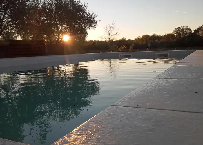 Tonivale Bed and Breakfast 3*