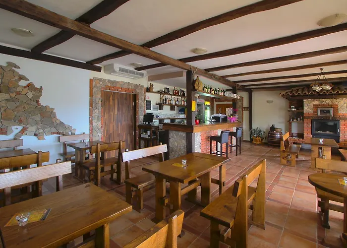 Tonivale Bed & Breakfast 3*